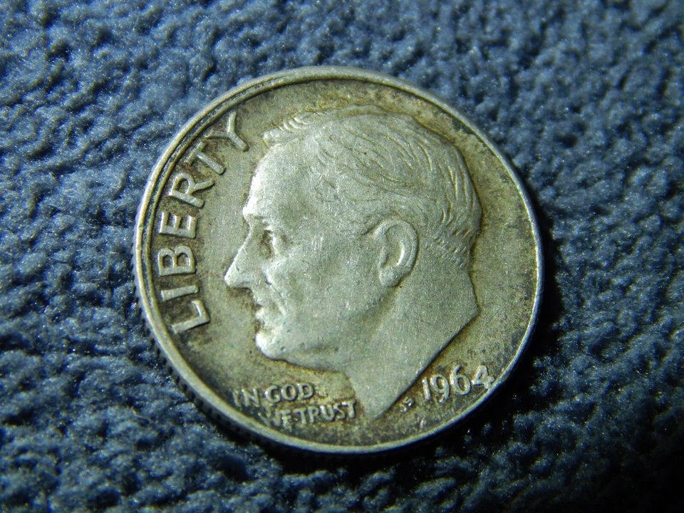 1964 Roosevelt Dime Mint Error Offset strike - Image 3 of 4
