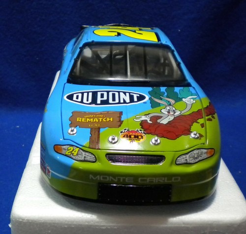 ACTION #24 DUPONT JEFF GORDON 2002 LOONEY TUNES BUGS BUNNY 1:18 RCCA 1/504 #038 - Picture 3 of 12