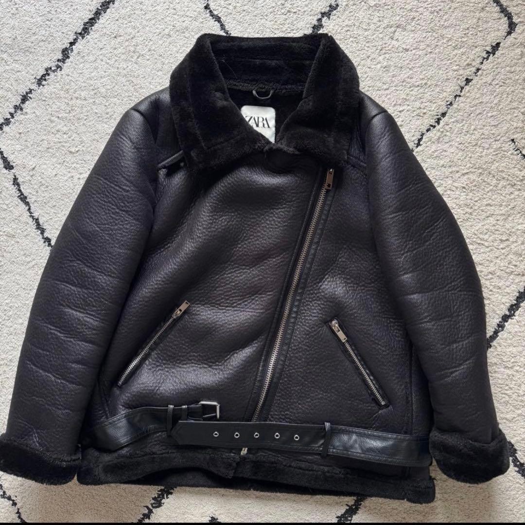 Authentic ZARA Faux Shearling Black Motorcycle Jacket Pre Owned Condition image 3