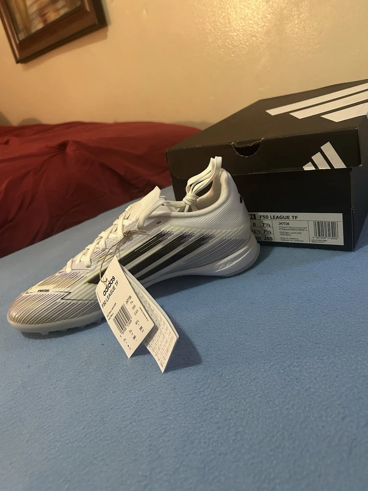 Botines de fútbol Adidas para hombre F50 League TF césped talla 8 blanco negro Foto 2 de 4