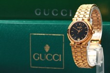 [Near MINT] Vintage Gucci 9200L Gold 25mm Black Dial Date Quartz Women's Watch