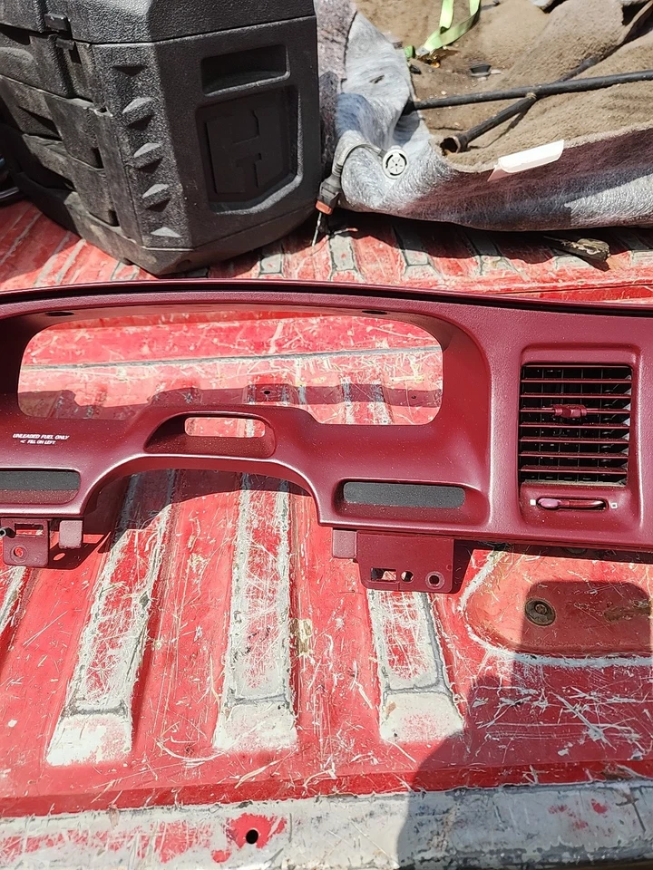 Lincoln Town Car 1995-1997 tablero embellecedor velocímetro racimo radio bisel MAR Foto 3 de 4