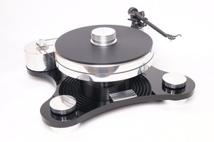 Transrotor ZET 1 mit REGA 330 Tonarm - aus unserer Ausstellung