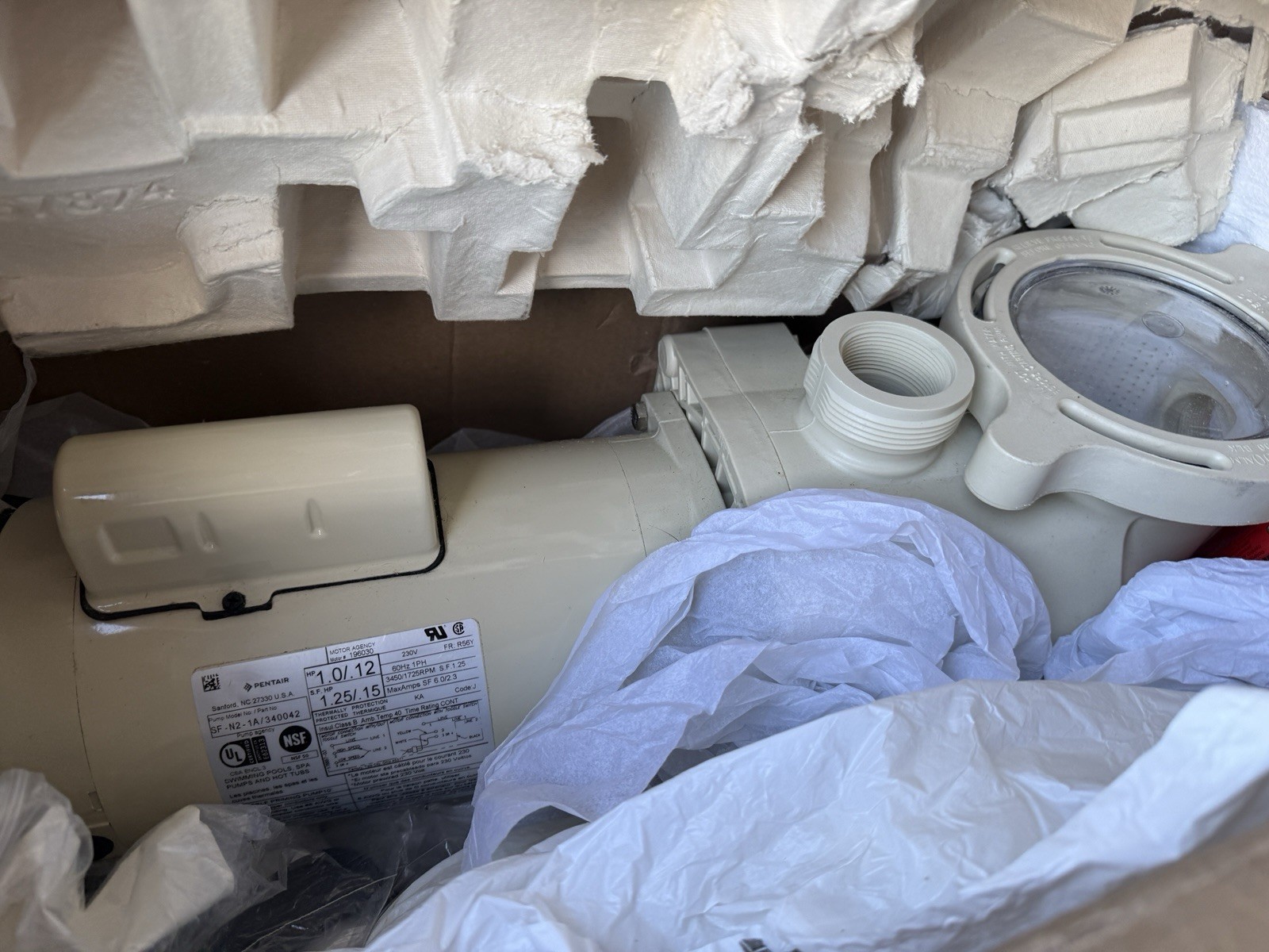 Pentair SuperFlo Pool Pump Dual Speed 1 HP SF - N2 - 1A/340042