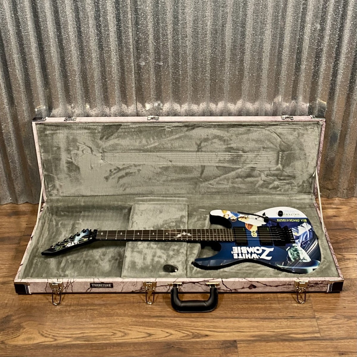 ESPのLTDブランド KIRK HAMMETTモデル KH-DC EMG Open Box ESP Kirk Hammett Signature KH-DC Electric Guitar See-Thru