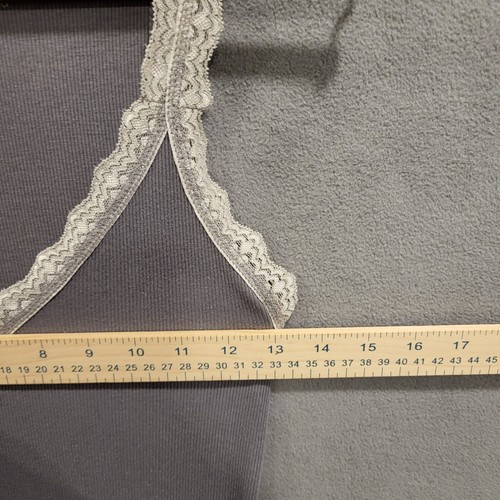 Old Navy Lace Trim Cami Womens Size XS Long Fitted Elena Gilbert Witchy Y2K - Picture 4 of 7
