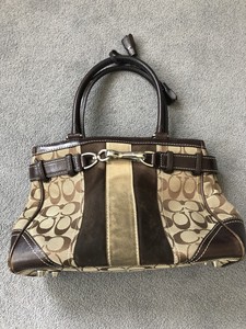 coach beige tote