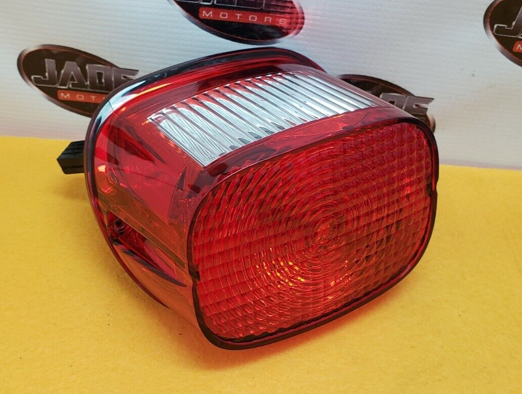 20%OFF
07フォワードのベット側のメッキパーツ外付け用 HARLEY DAVIDSON SPORTSTER SOFTAIL DYNA TOURING TAILLAMP TAIL LIGHT