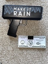 MAKE IT RAIN - MONEY MAKER Money Gun With Some Fake Money Battery Operated