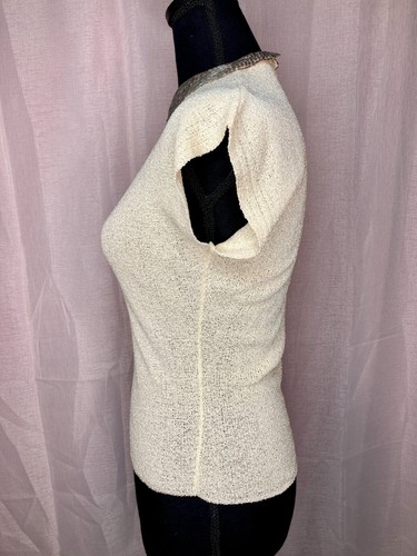 vintage 1960s Winthrop ivory knit mod blouse w/ silver beaded peter pan collar - Picture 7 of 14