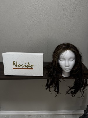 NORIKO BROWN W/ Some Color -SHOULDER LENGTH WAVY W/ Box