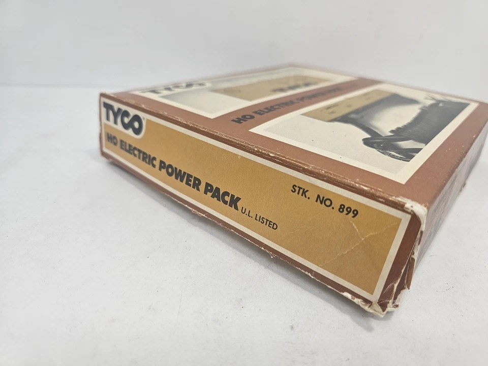 Vintage Tyco HO Scale 899 Hobby Transformer Railroad Train Electric Power Pack - Image 2 of 4