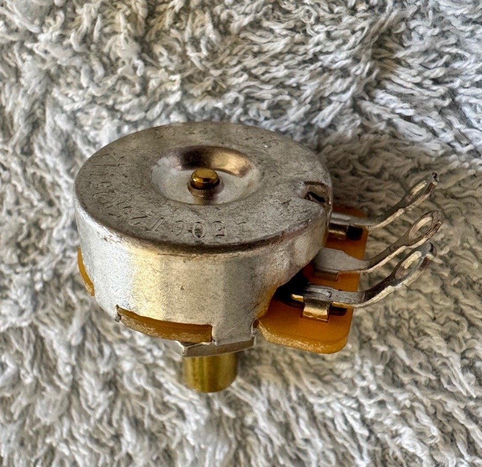 1 CTS Audio Taper 250K Guitar Control Pot Solid Shaft Dish Back #450GT25R254A2L