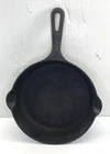 Vintage Griswold #5 Cast Iron Skillet Small Block Logo Pattern 724M Erie Pa