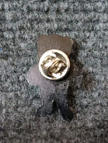 Chuck E Cheese Figur zertifiziert Anstecknadel Neu aus altem Lagerbestand - Bild 4 von 4