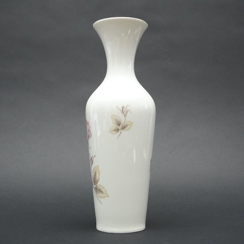 Porcelain Vase Hutschenreuther Carolus Magnus Hohenberg Wildrose VZ - Picture 3 of 6