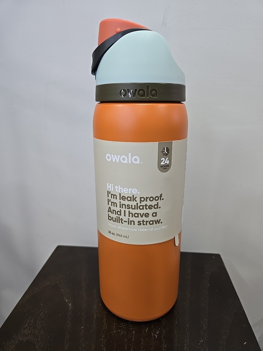 Owala FreeSip Stainless Steel Water Bottle / 32oz / Color: Sand