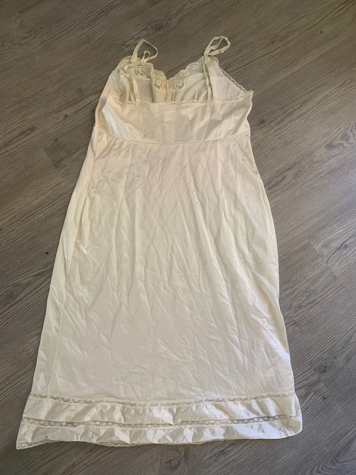 Vntage Shadowlne Vory Full Slp Nylon Spandex Szeu2026 - Gem