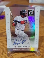 2015 Panini Donruss Signature Series Kennys Vargas #32 Auto