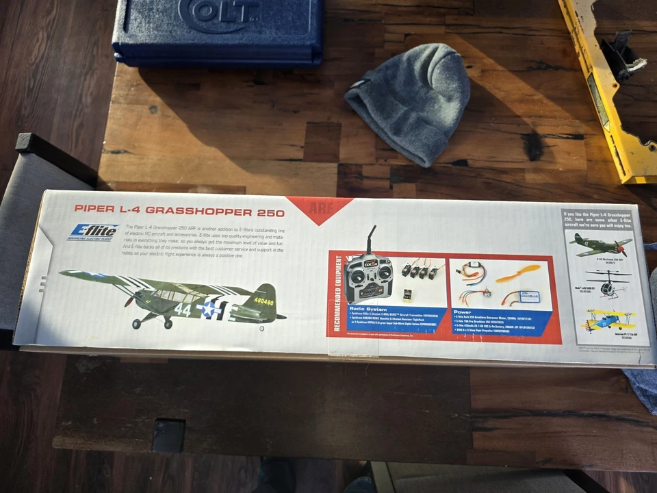 E-flite PIPER L-4 кузнечик электрический R/C ARF набор EFL5025 из производства новый в коробке - Изображение 4 из 4