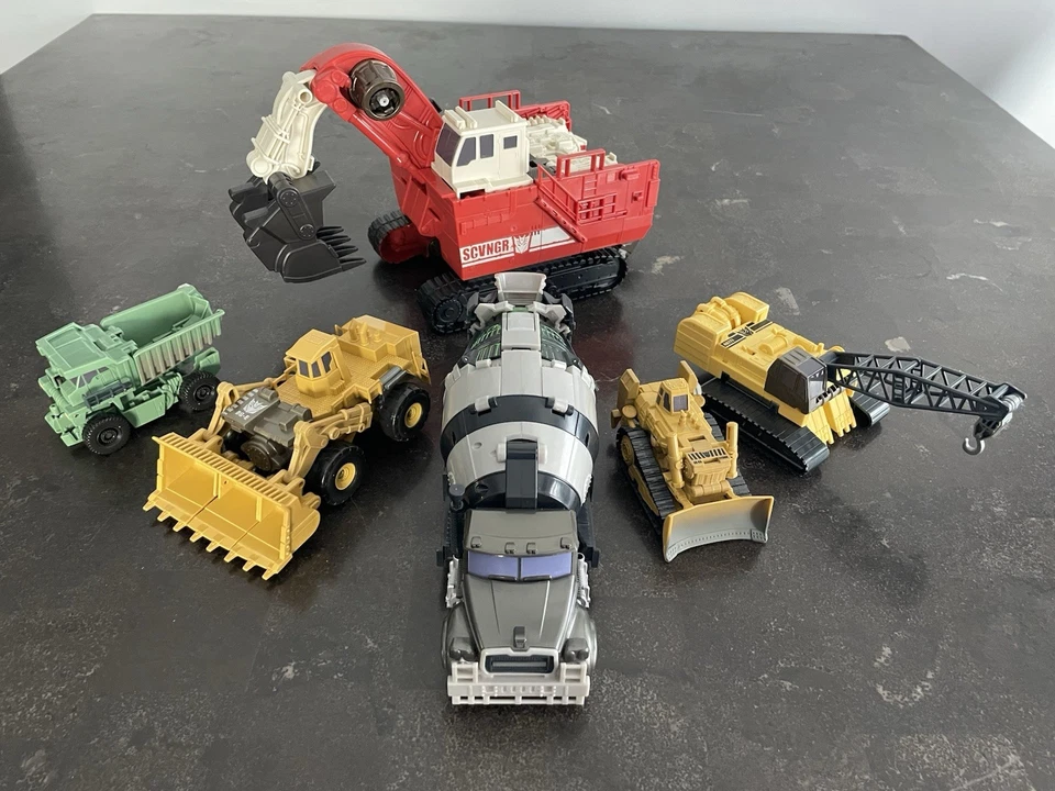 Transformers ROTF Revenge of the Fallen Supreme Class Devastator Hasbro 2009 - Image 2 of 4