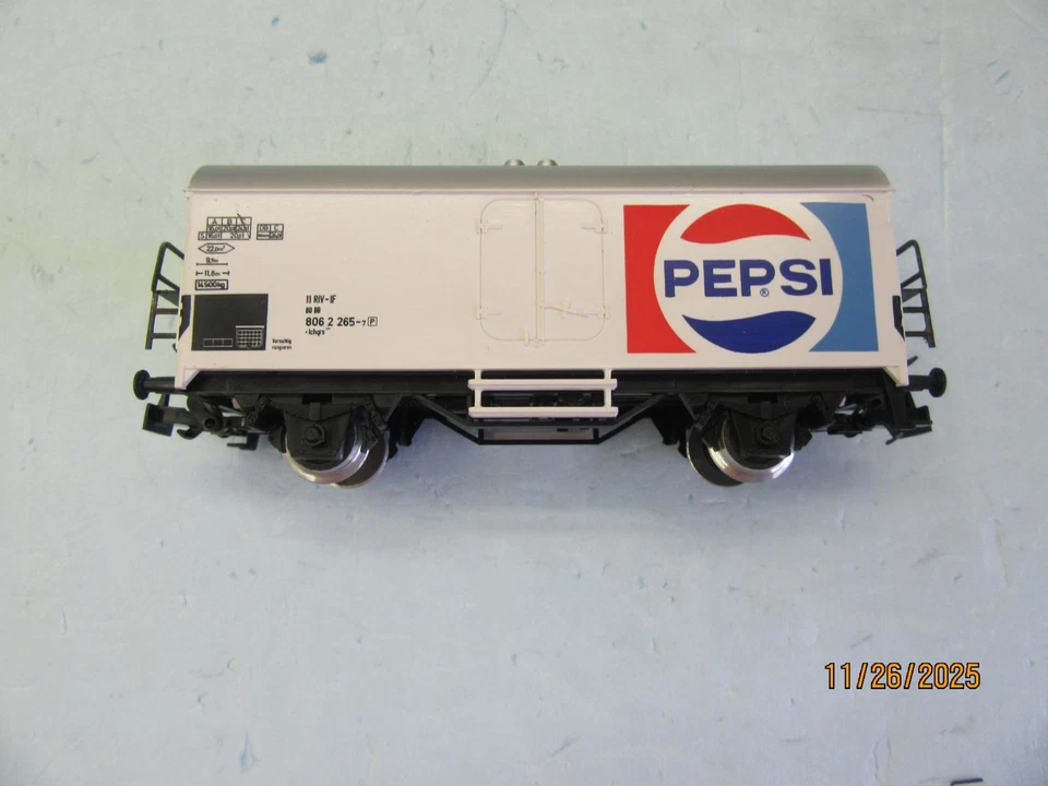 HO - Marklin 4419 Box Car "PEPSI" of the DB - NIB - Image 3 of 4
