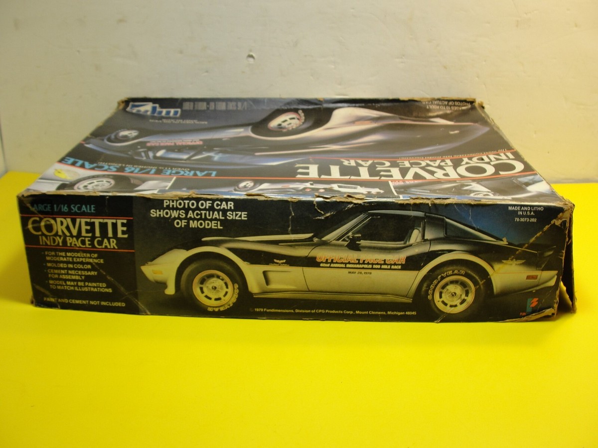Corvette Indy Pace Car 1/16スケール 1978 Corvette Indy Pace Car MPC 1:16 Model Kit # 1-3073