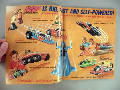 Kenner Toy CATALOG - 1970 ~~ toys ~~ VF/NM condition - Picture 6 of 9