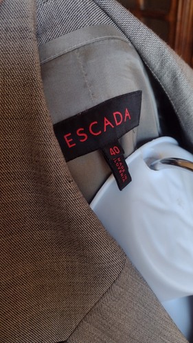 Escada 2 Pc NWT Suit Jacket Blazer Skirt 40 $1800 & $650 double breasted - Picture 5 of 17