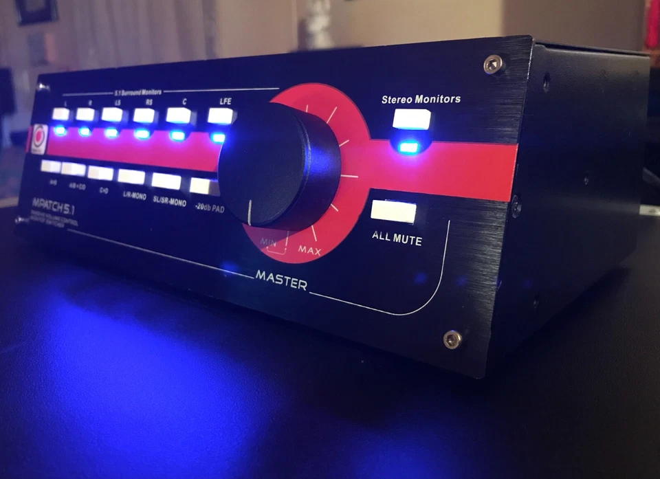 SM PRO MPATCH 5.1 PASSIVE SURROUND VOLUME CONTROL MONITOR SWITCHER A+ CONDITION - Image 4 of 4