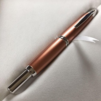 MINT/Unused  Limited Edition 2014 Pilot Capless Vanishing Point Copper F Nib BOX