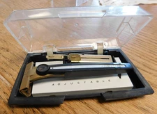 SCHICK Adjustable Injector Single Edge Safety Razor, with Case and Injector.