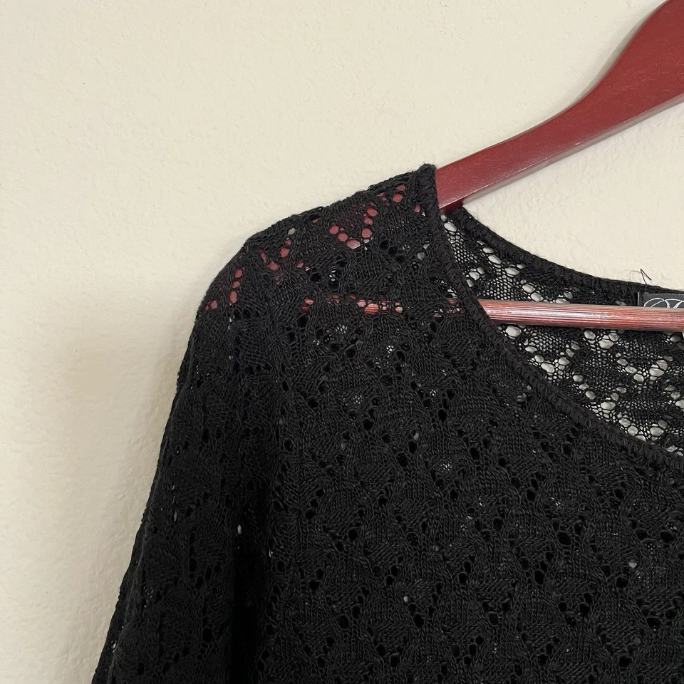 Brittany Black Long Sleeve Boho Festival Open Knit Round Neck Fringe Top SZ L - Image 2 of 4