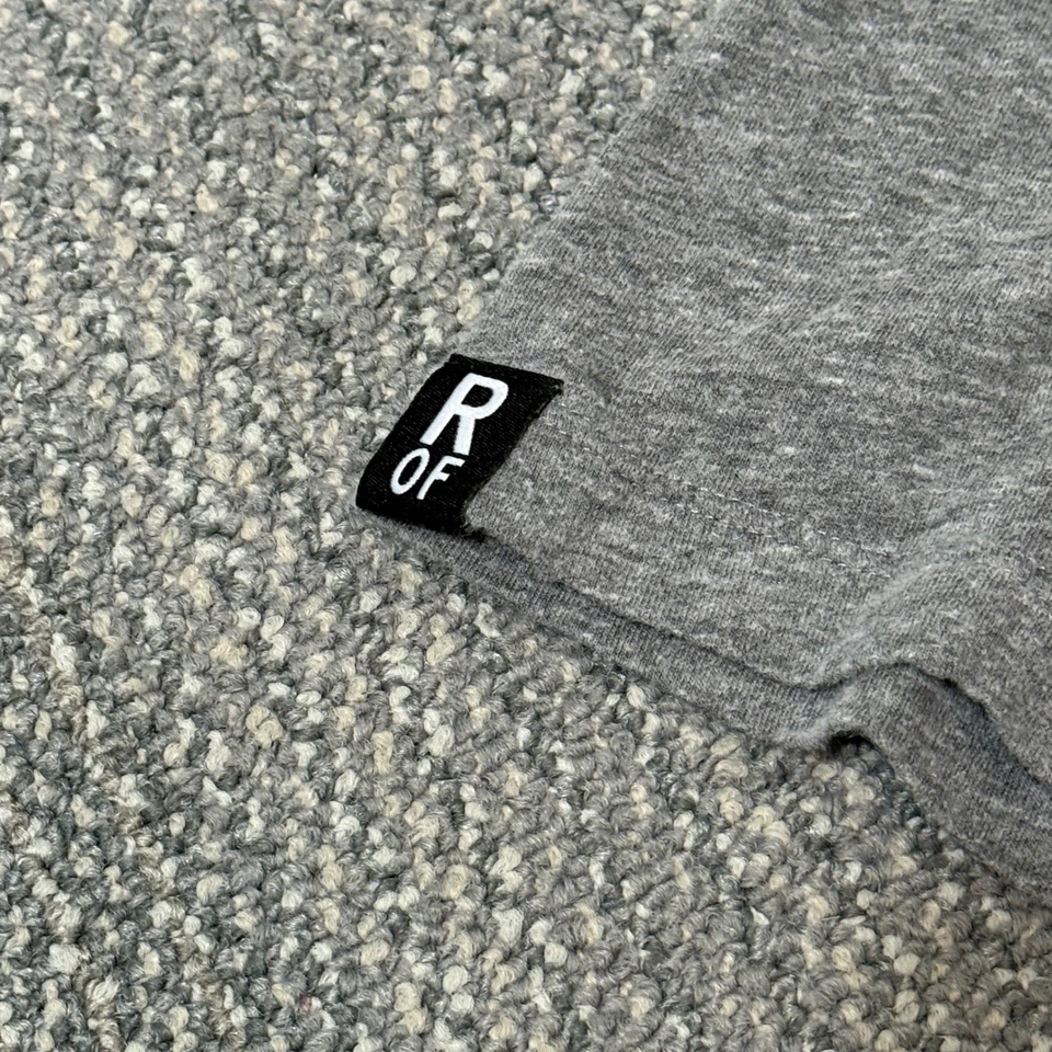 Camiseta Roots of Fight Muhammad Ali Peoples Champ Rumble Para Hombre XL Gris Foto 3 de 4