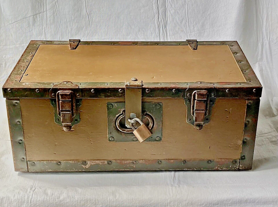 Baúl de herramientas militares vintage, resistente, marco de acero, 24"x 13 1/4" x 8 1/4" Foto 3 de 4