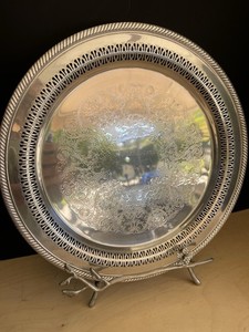 Vintage Wm Rogers Silverplate Tray #170 Pierced Gallery Edge 12” serving tray