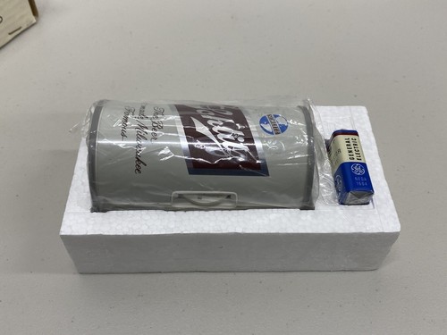 Vintage G.E. Schlitz Beer Can Transistor Radio Model P-1780 In Box - Picture 4 of 7