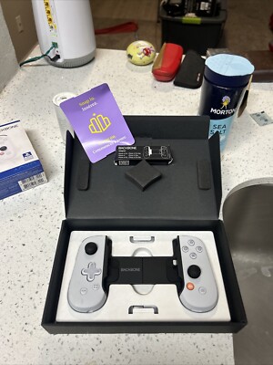 Backbone One Controller for iPhone - PlayStation Edition