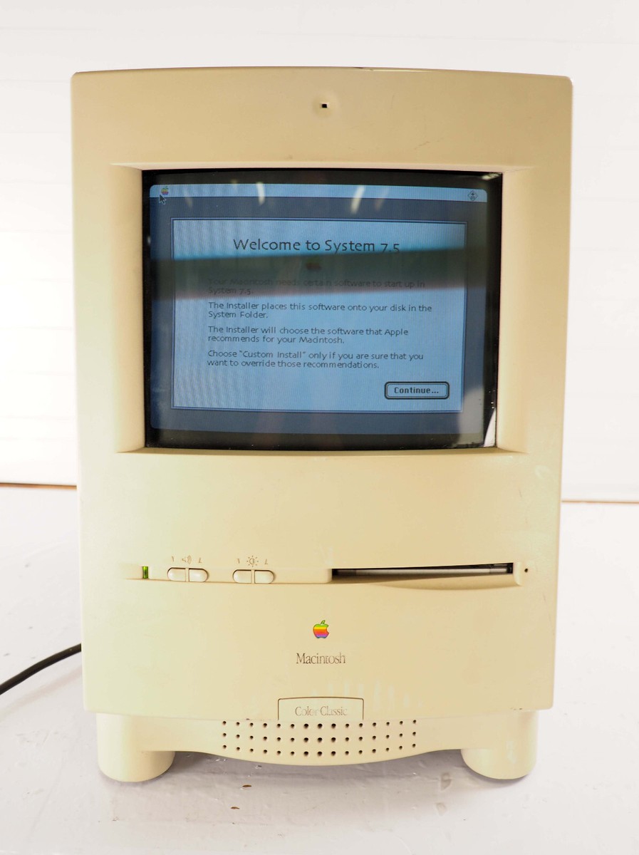 Apple M1600 Color Classic 16 MHz 68030 CPU 4 MB RAM Apple M1600 Color Classic 16 MHz 68030 CPU 4 MB RAM
