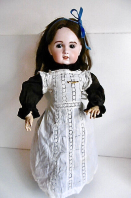 PETITE POUPÉE ANCIENNE en composition EUR 15,00 - FR