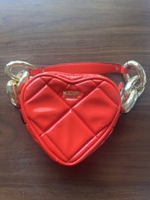 MOSCHINO RED MAXI CHAIN QUILTED HEART BAG SPRING 2023 Limited Edition