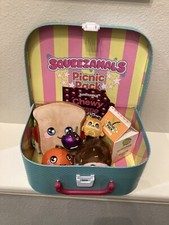 SQUEEZAMALS LUNCH PICNIC PACK 5 PLUSHIES  LUNCH BOX Sandwich Grape