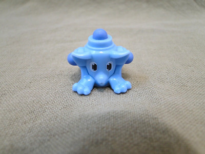 Kinder Joy Egg: Blue Crayon Figure