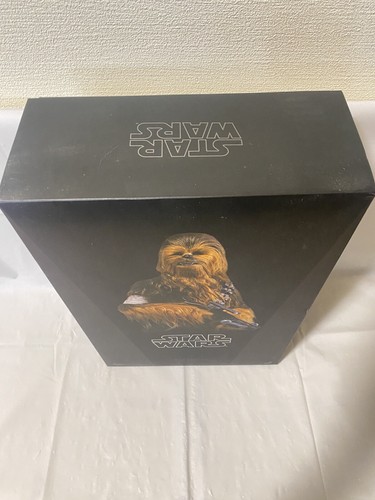1/6 HOT TOYS MMS375 STAR WARS THE FORCE AWAKENS Chewbacca - Picture 3 of 21