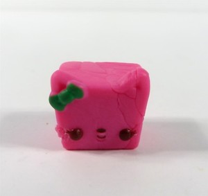 num noms snackables snow cone