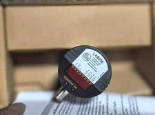 1 PCS  IFM LR8000 Liquid level sensor