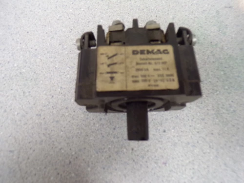 Demag 872032 2500VA Max 11A Contact Block *FREE SHIPPING*
