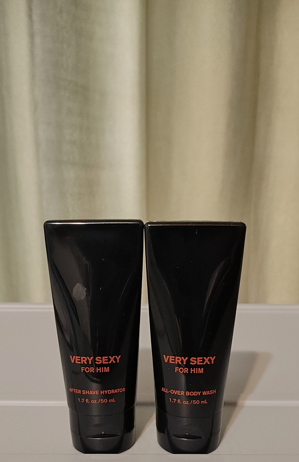 Victoria's Secret VERY SEXY FOR HIM Travel Sz Set 1.7oz BODY WASH AND AFTERSHAVE