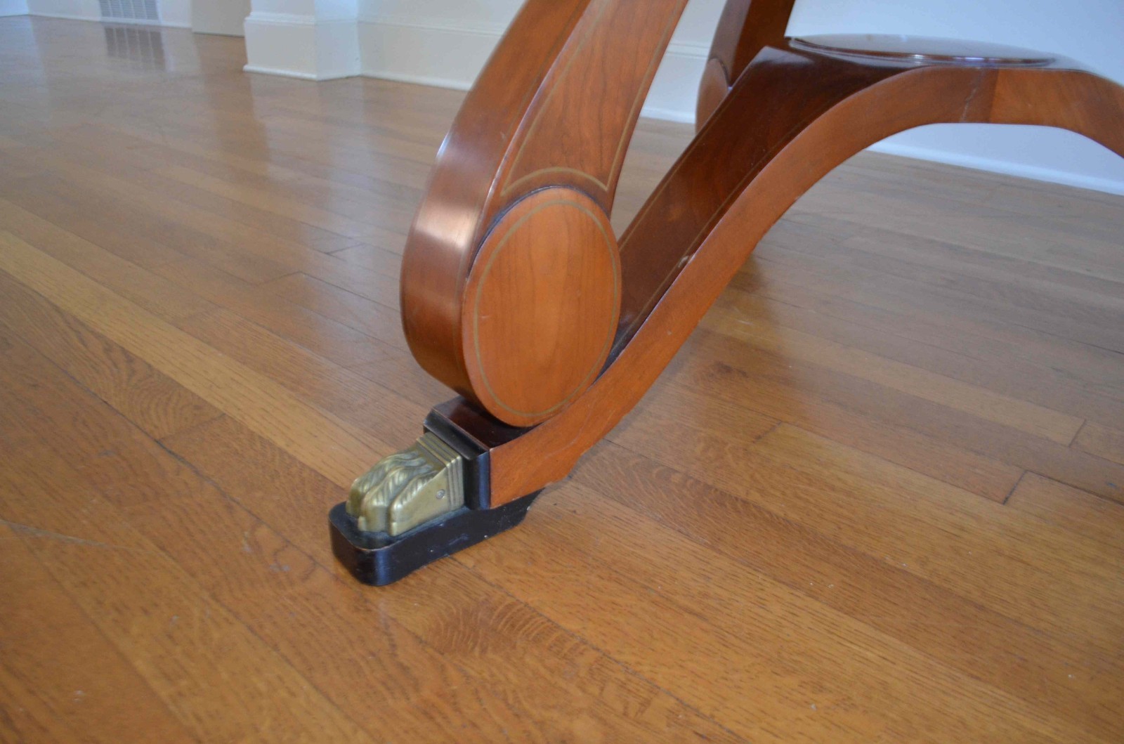 JOHN WIDDICOMB CENTER HALL TABLE 48" DIAMETER (freight shipping)