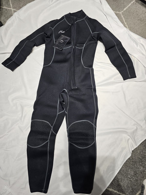 Hevto Men Wetsuits 3/2mm Neoprene  Back Front Zip. Size:MS (LOT#26)